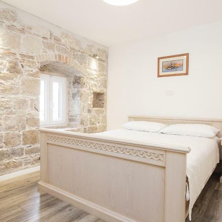 Stone Apartman Varos Сплит Екстериор снимка