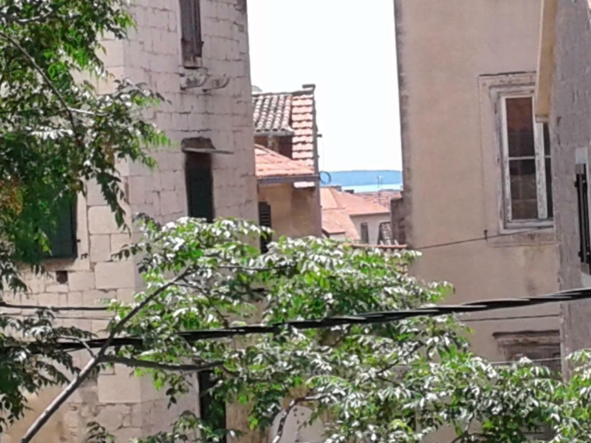 Stone Apartman Varos Сплит Екстериор снимка