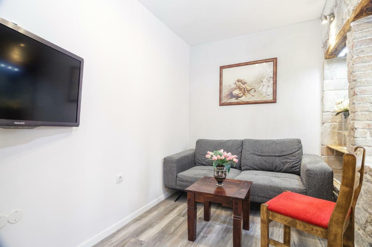 Stone Apartman Varos Сплит Екстериор снимка